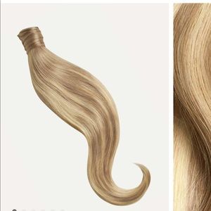 20 inch dirty blonde ponytail never been worn